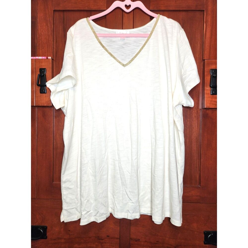 Belle by Kim Gravel White Top with Gold Trimmed V-Neck Women's Size 2X